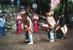 三匹獅子舞 三匹獅子舞