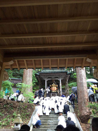 奥の院 奥の院